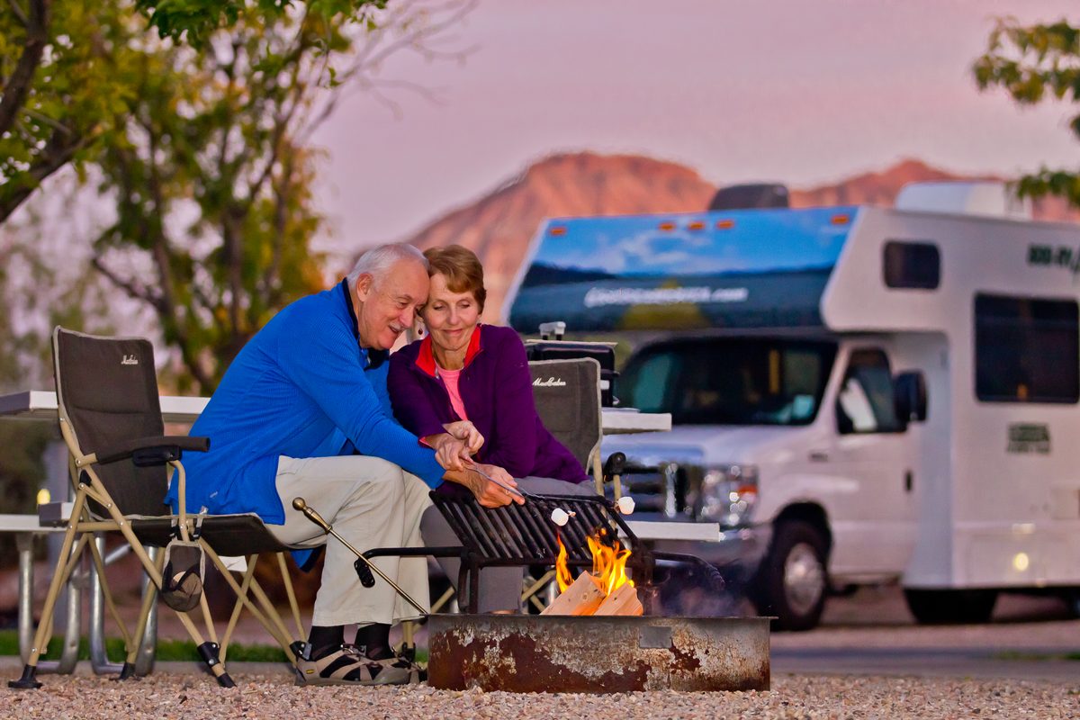 rv camping couple 015